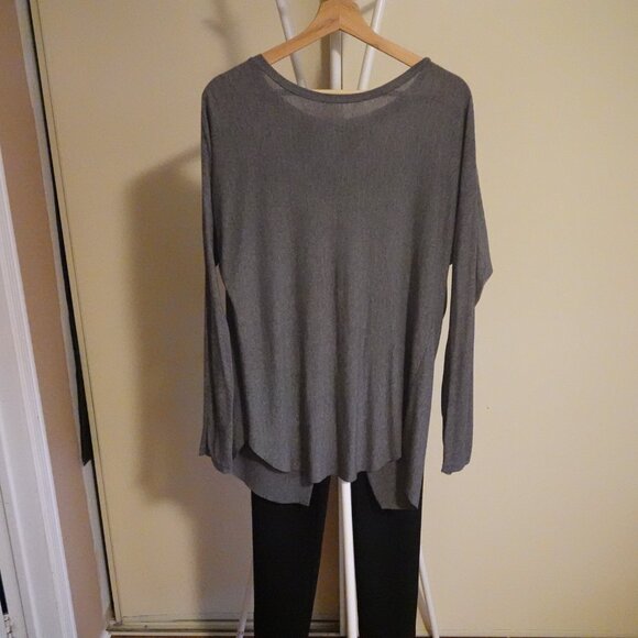 Aritzia Wilfred Dark Gray Open Back Top in Small - Picture 6 of 6
